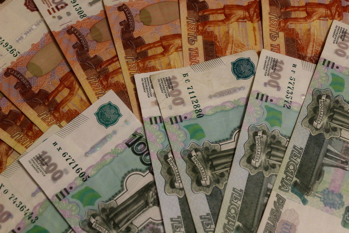 В Башкирии планируют довести до 55% долю безналичных расчетов