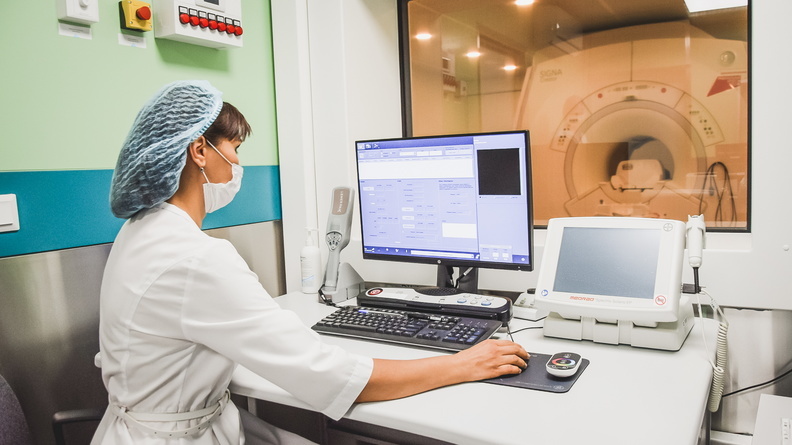 В больницах Башкирии устанавливают новые компьютерные томографы