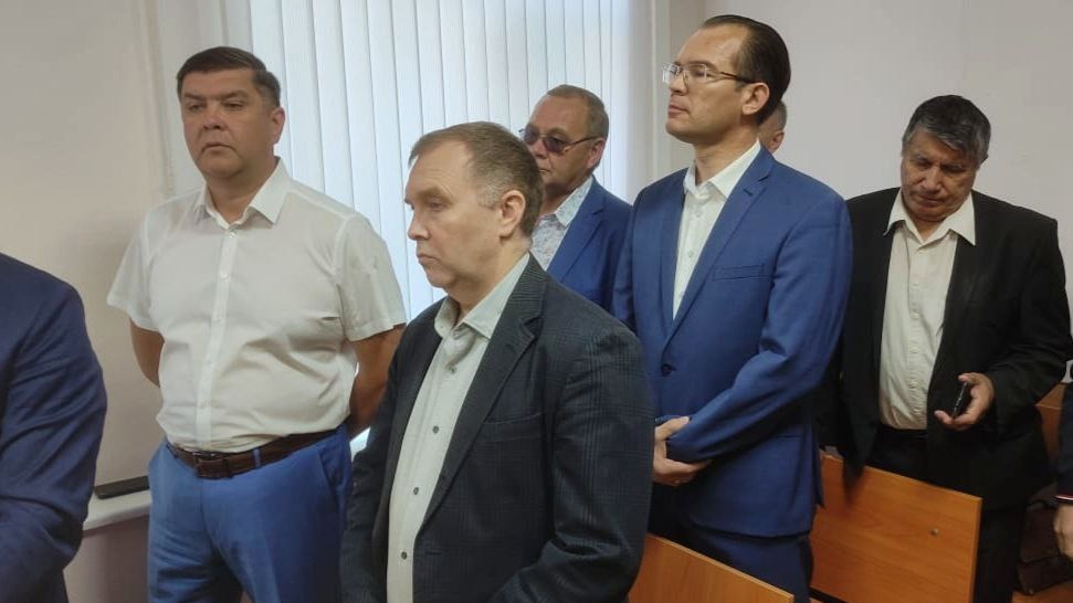 Правительство раскрыло уволят ли осужденных министров Башкирии Беляева и Кучарбаева