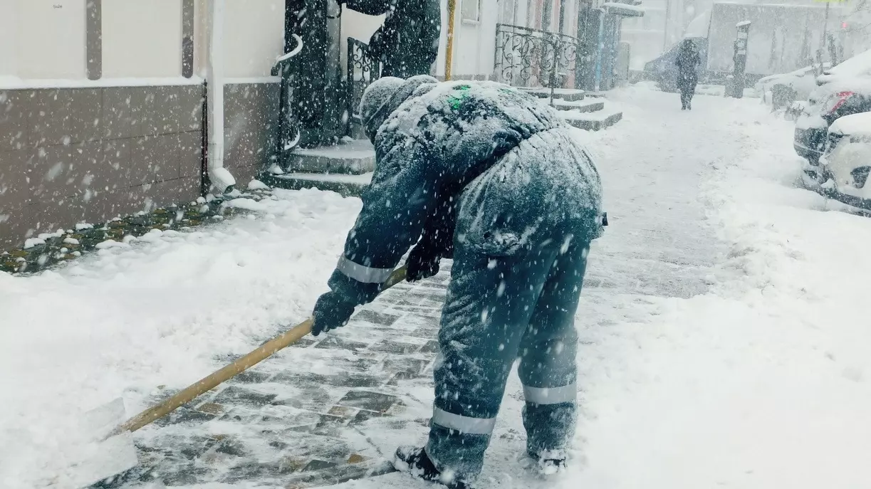 Учитель из Башкирии обратился к Хабирову из-за уборки снега