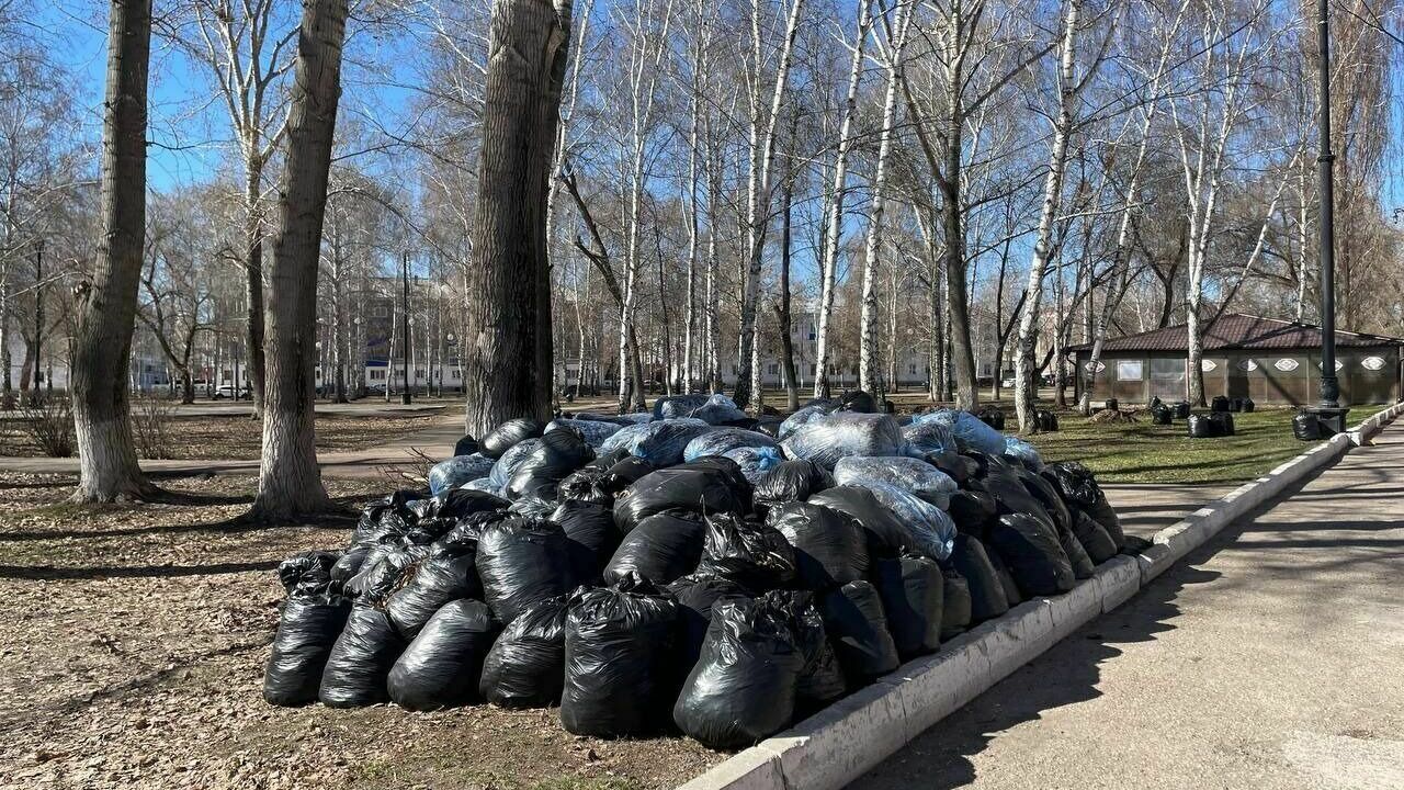 Власти назвали дату, когда вся Башкирия будет очищена от мусора