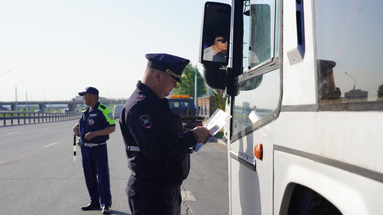 Сотрудники ГАИ в Уфе в ходе проверок выявили смертельно опасные автобусы