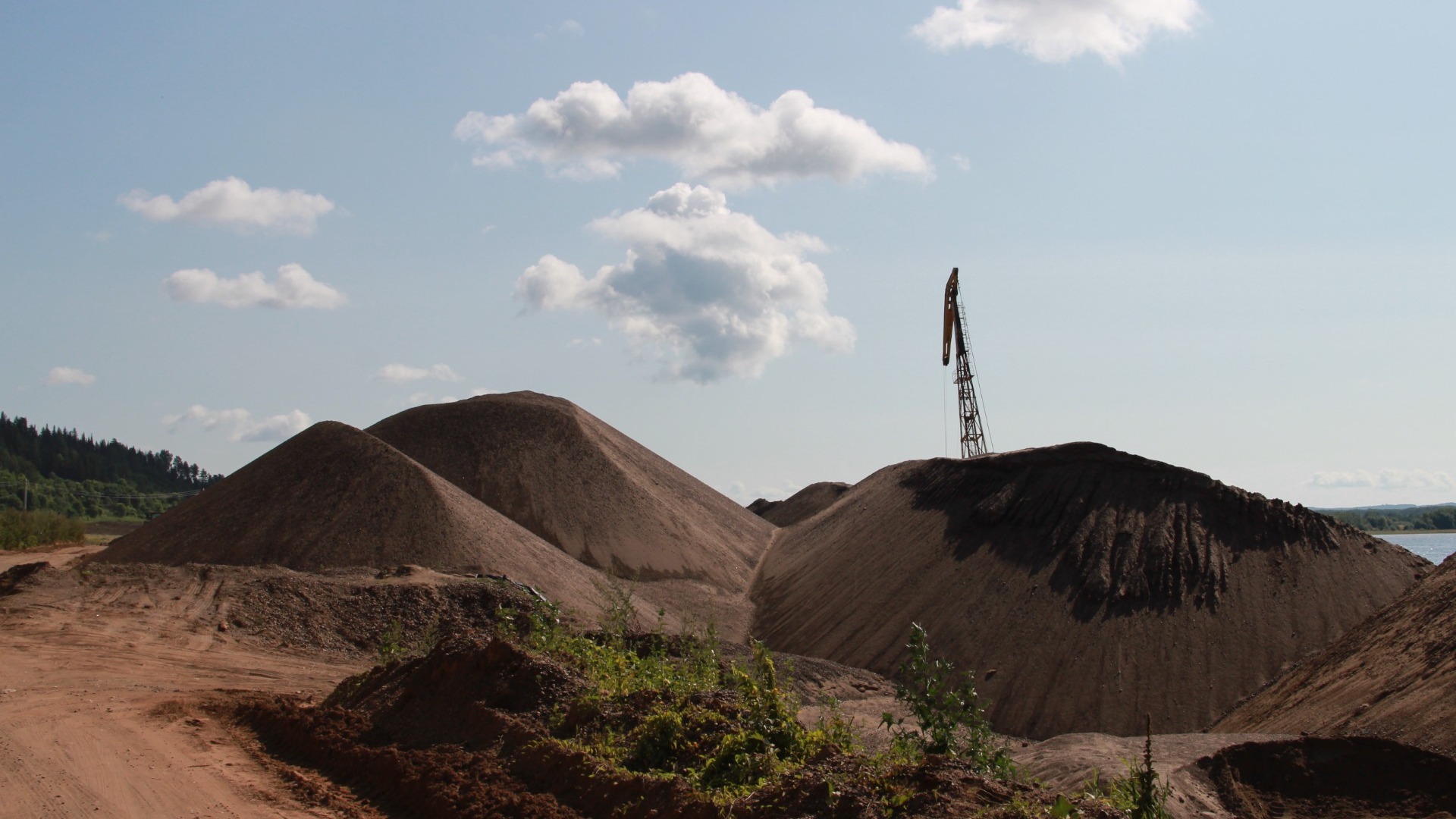 Золотодобытчик в Башкирии уничтожил плодородный слой земли на 823 млн рублей