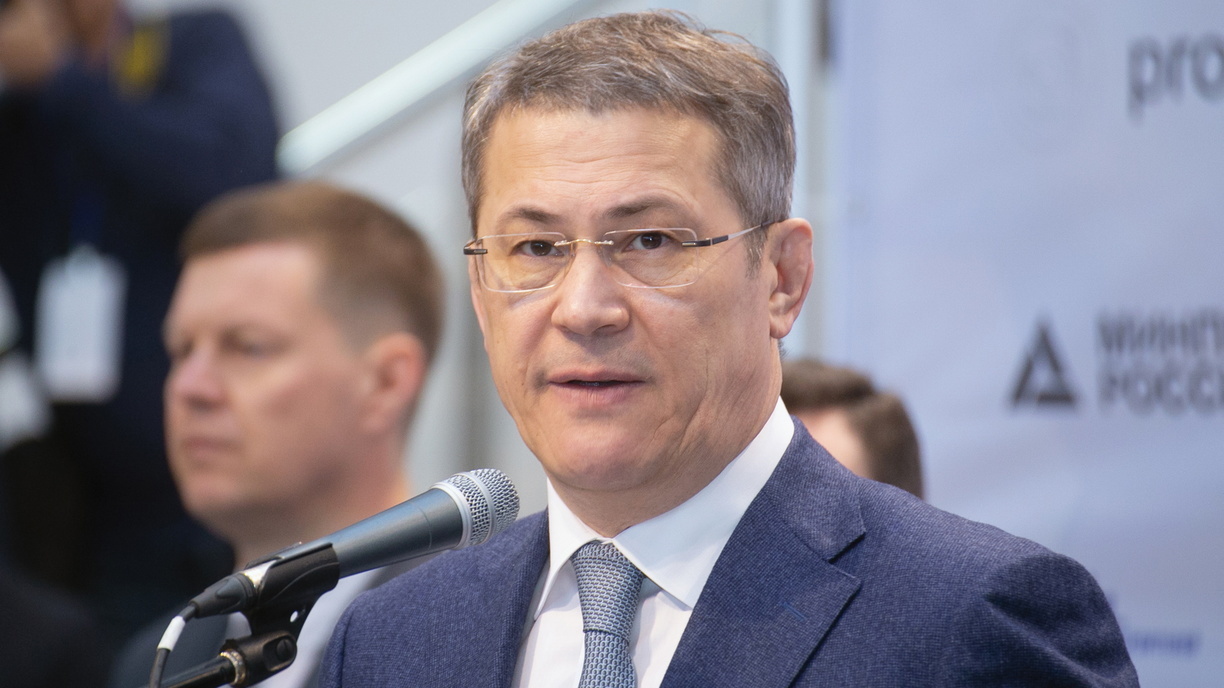 Хабиров представил пятерых советников по вопросам взаимодействия с мобилизованными
