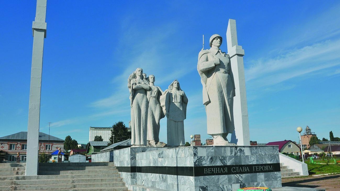 Власти раскрыли причину развороченной площади Победы в Дюртюлях перед днем Победы