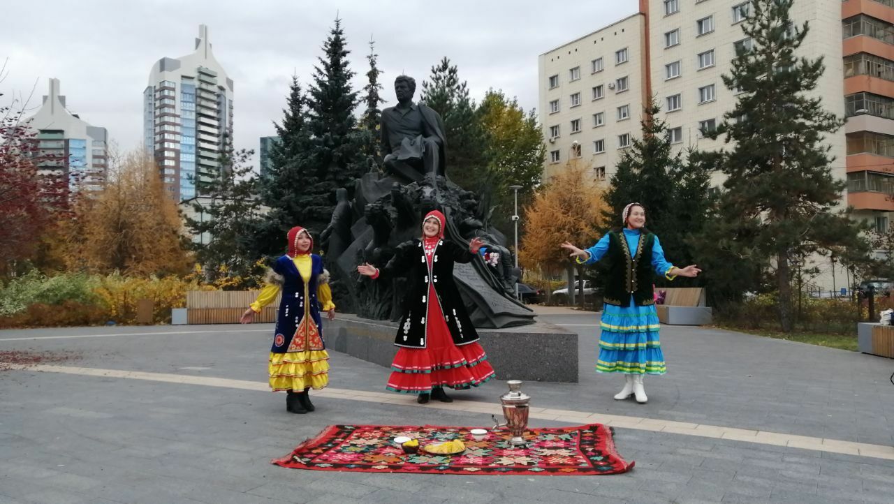 В Казани прошла культурная акция, посвященная народному поэту Башкирии Мустаю Кариму
