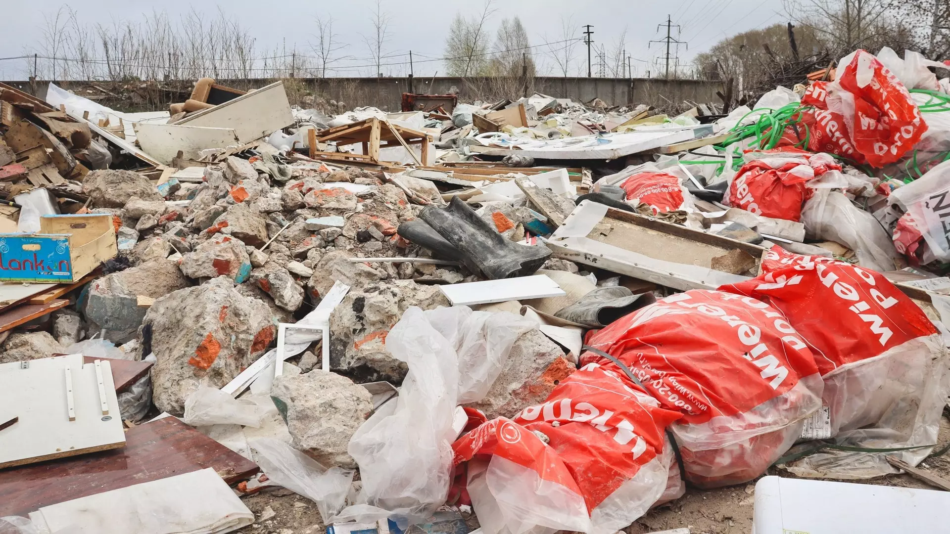 Глава Уфимского района Башкирии анонсировал строительство мусорного полигона