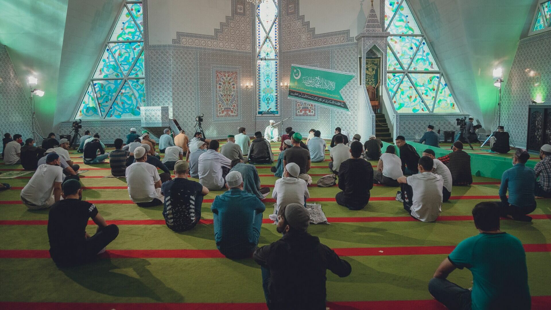 Ураза байрам 2024 мечеть