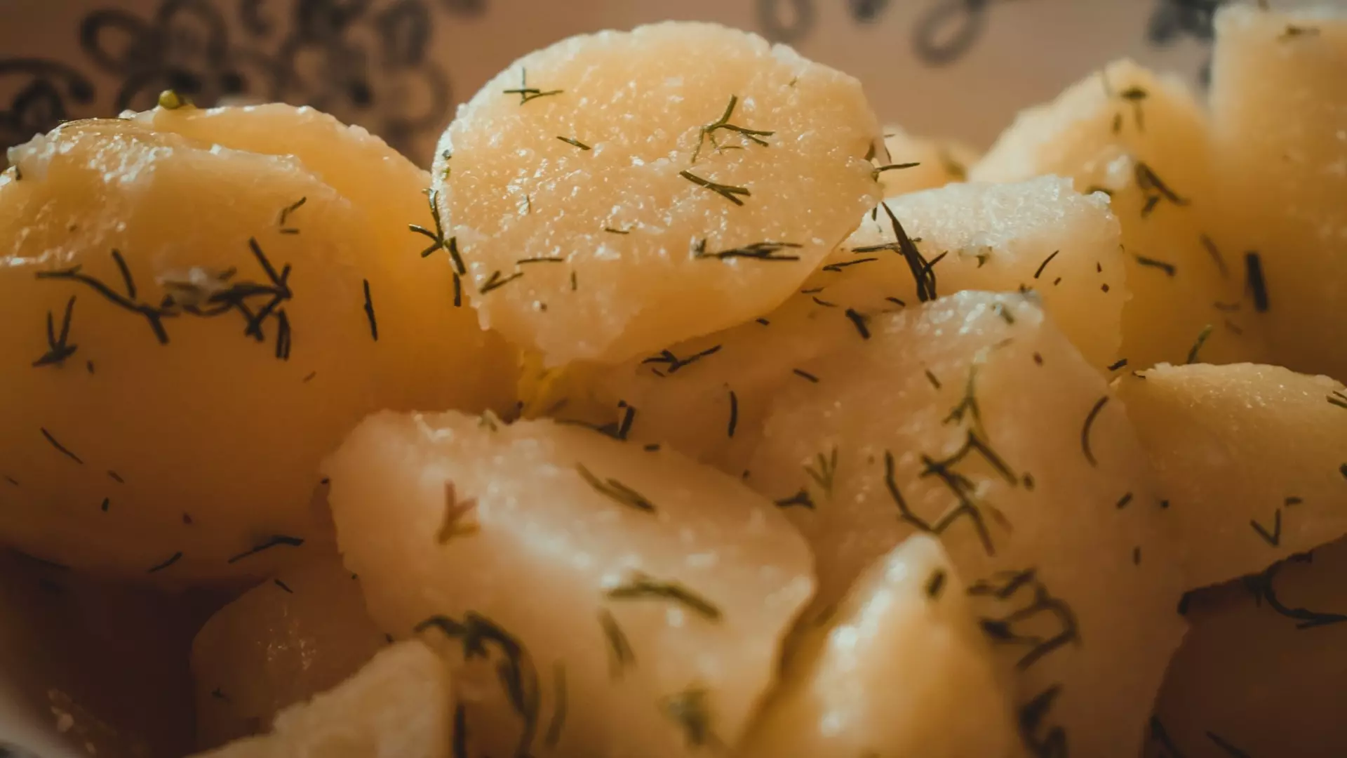 Блюда из картофеля, которые отличаются простотой приготовления и доступностью ингредиентов.