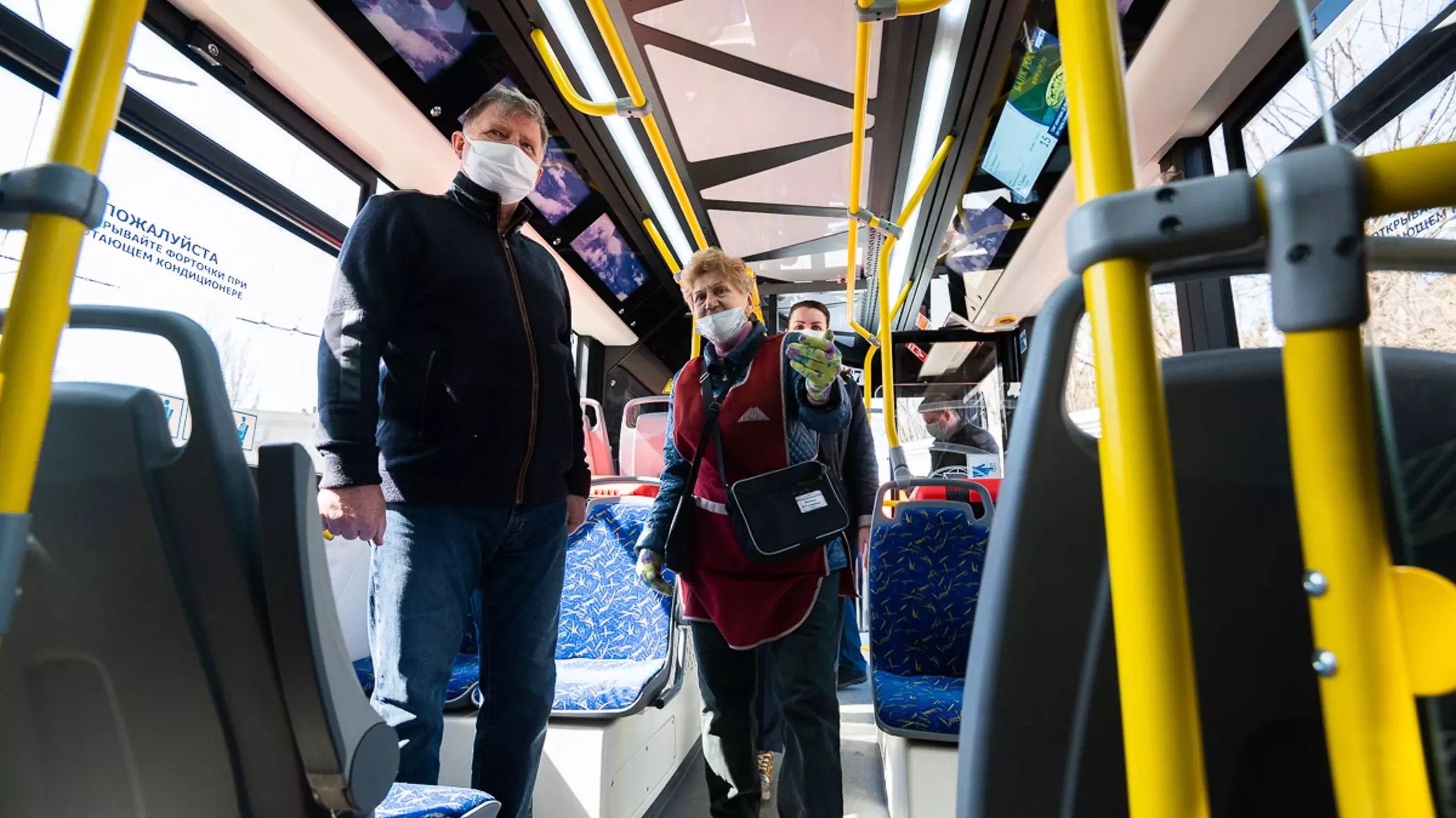 В Уфе водитель автобуса не выпускал школьницу из-за проблем с оплатой проезда