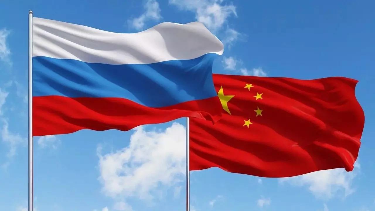 Представители РФ и КНР обсудили совместные инициативы в Москве