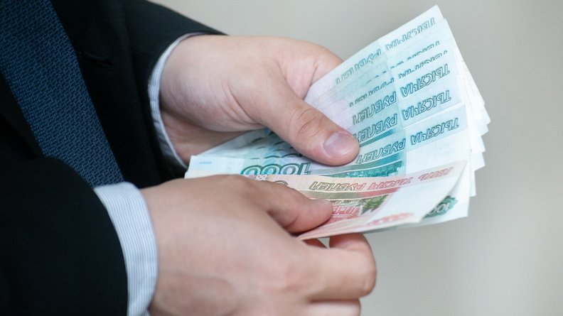В России тестовые выплаты зарплат по номеру телефона начнутся в 2022 году