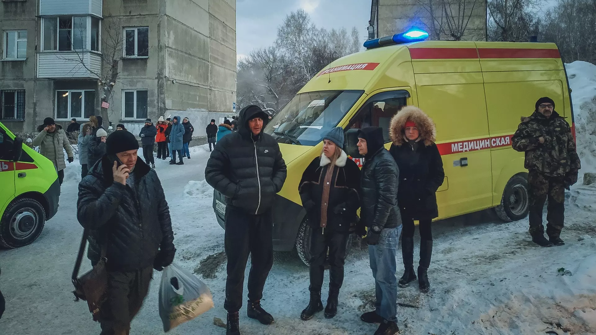 Фельдшеры и водители скорой помощи в Башкирии пожаловались на холод и клопов