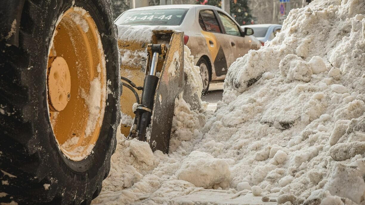Мэр Стерлитамака пригрозил коллегам круглосуточной работой, если они не уберут снег