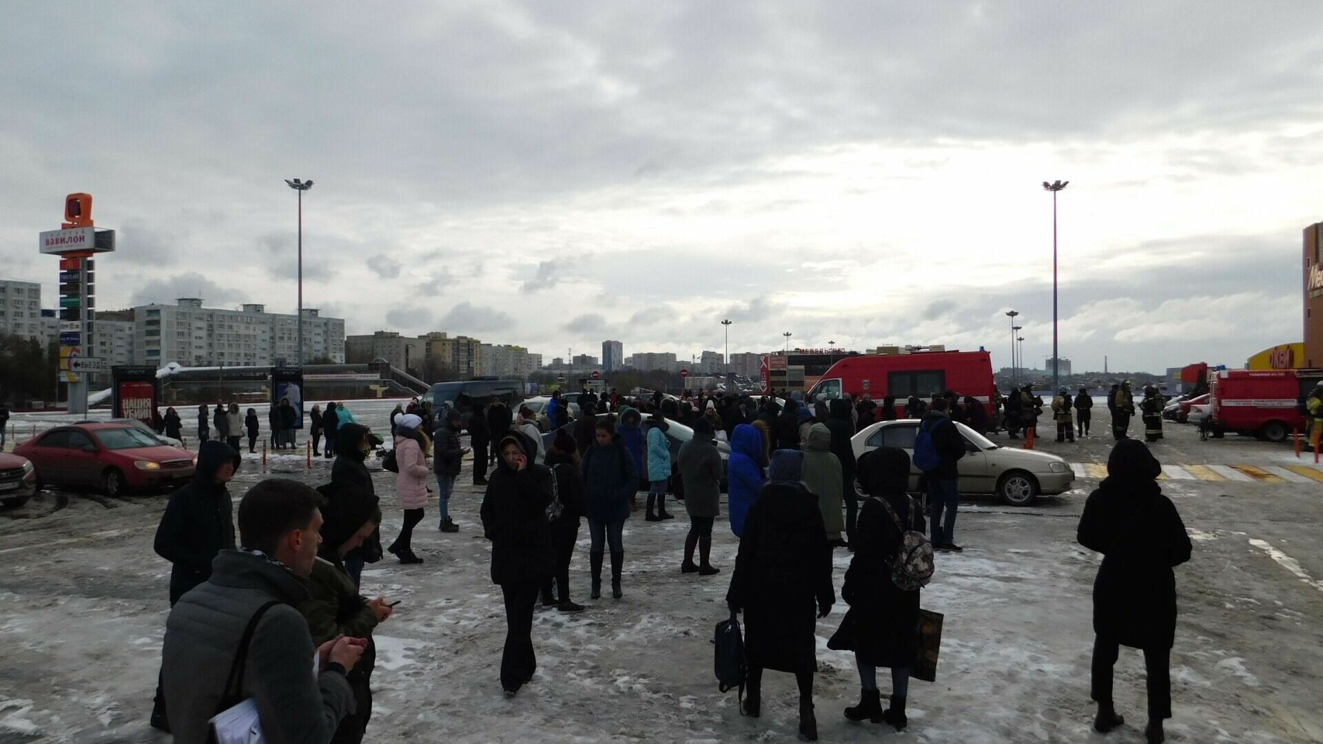 Очевидцы сообщили об эвакуации в торговом центре «Башкирия» в Уфе