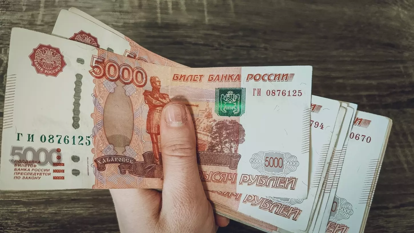 Замена дверей в Доме республики и Курултае обойдется в 1,5 млн рублей