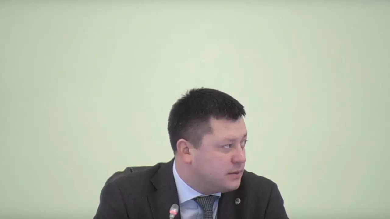 Радий Хабиров потребовал от мэра Уфы Ратмира Мавлиева более активной работы