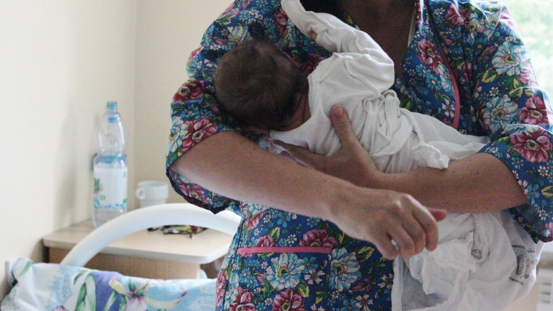 В Башкирии могут снова задержать выдачу подарков новорожденным
