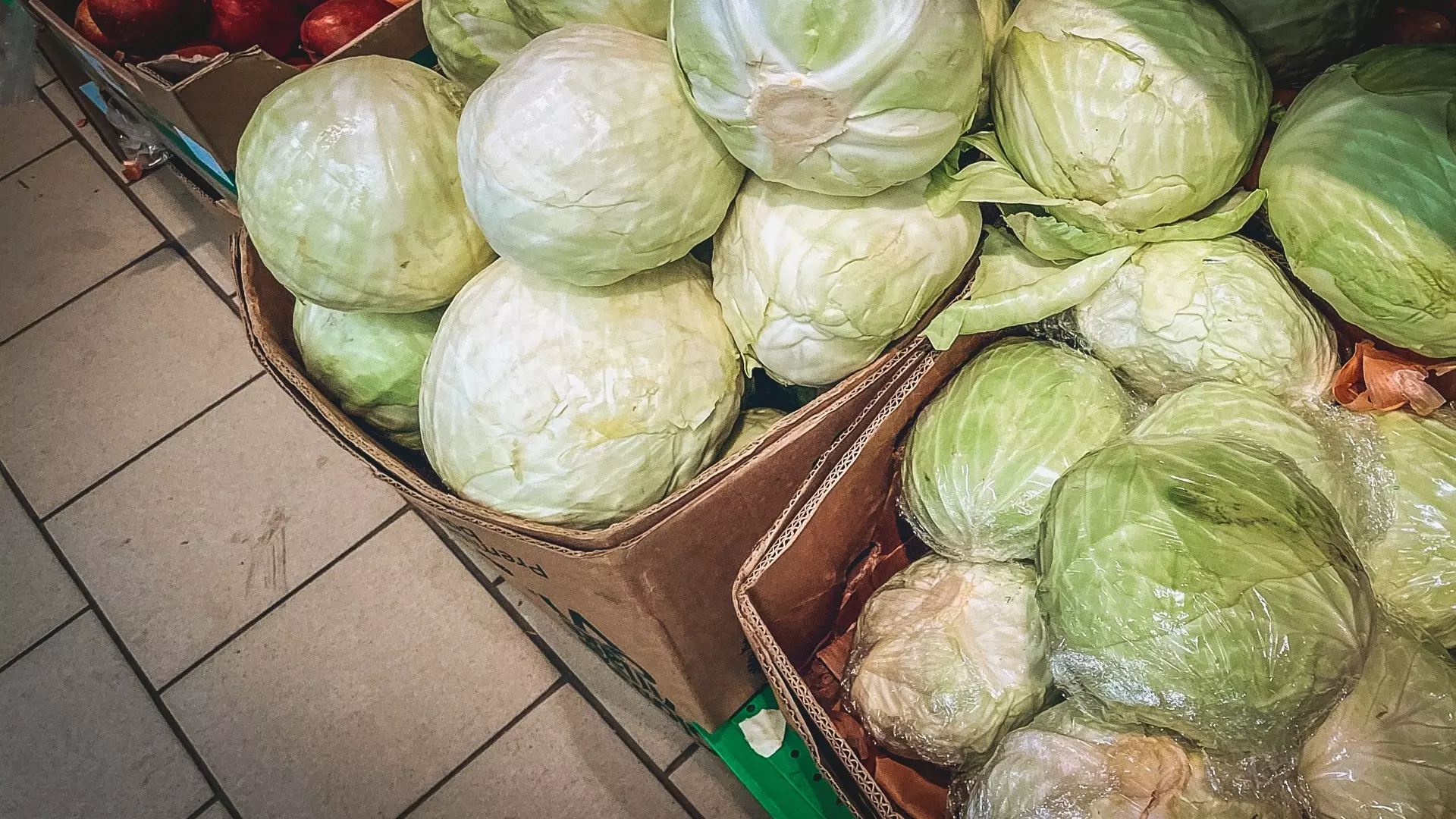 Не только капуста — какие свежие овощи и фрукты есть в магазинах Башкирии
