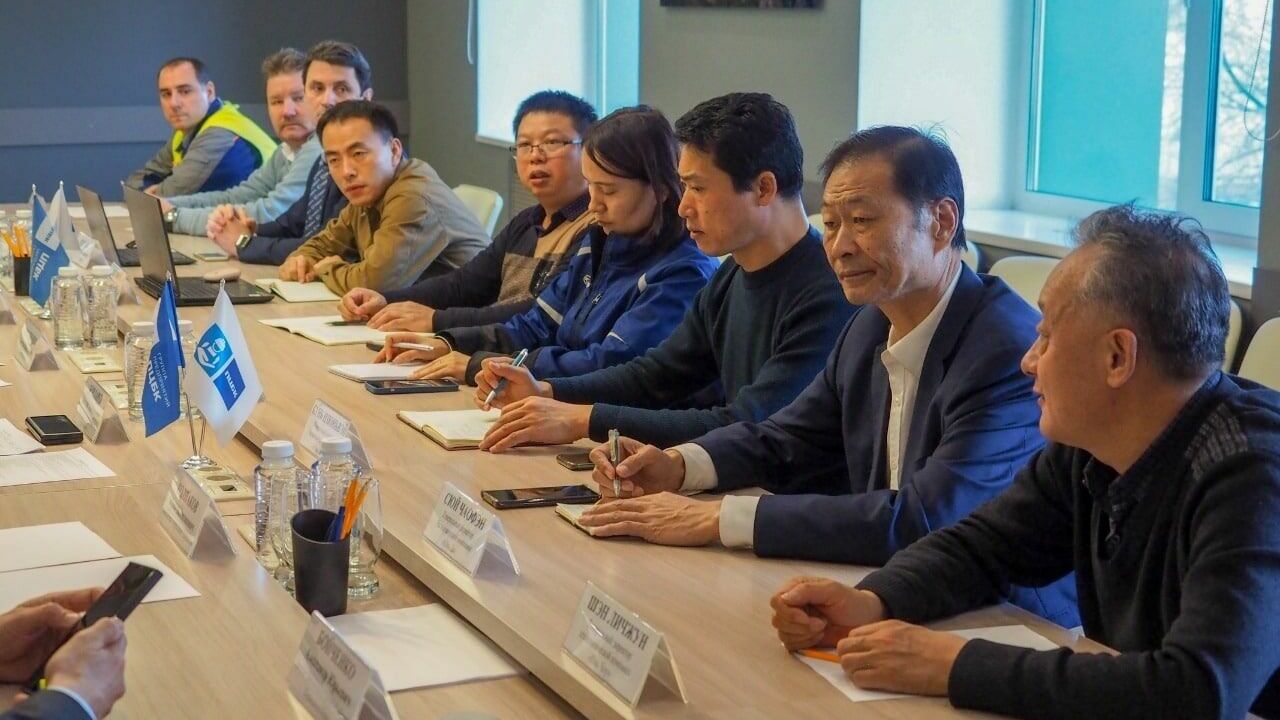Производство ПЦБК посетила делегация из Китая