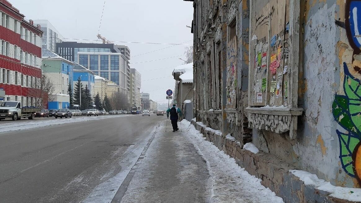 Выбросьте свои ботинки: жители пожаловались, что Уфа стала снежной и никому не нужной