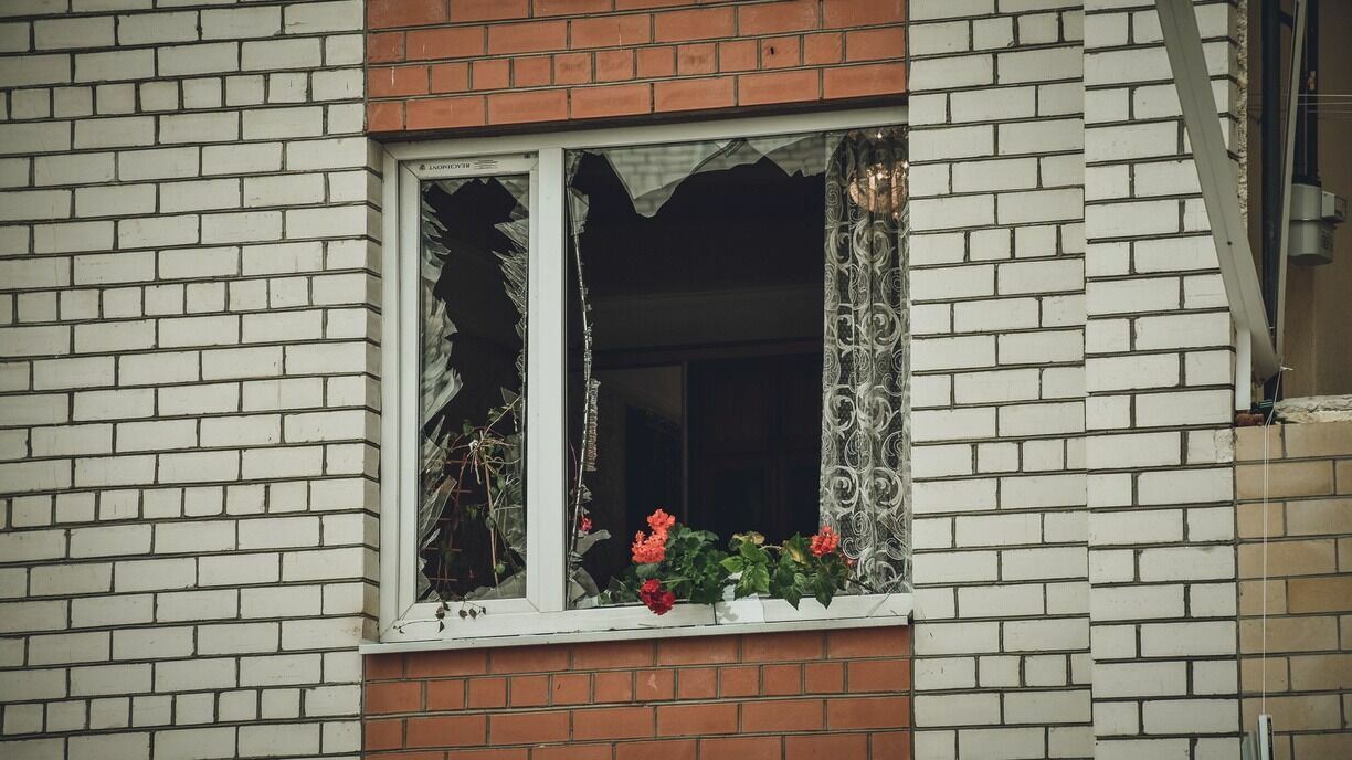 В Уфе двухлетний ребенок выпал из окна жилого дома в Черниковке