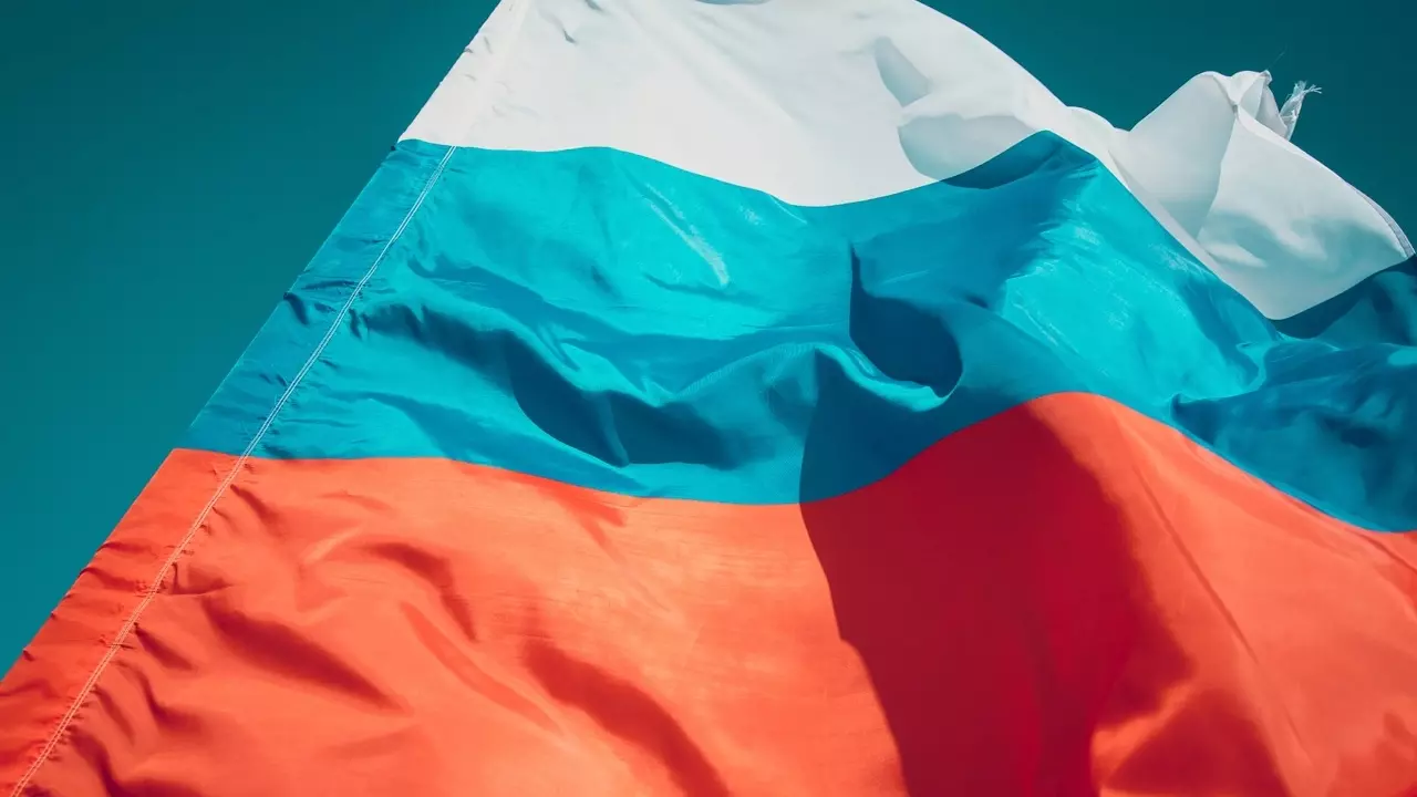 Башкирские школы обеспечат флагами за 91 млн рублей