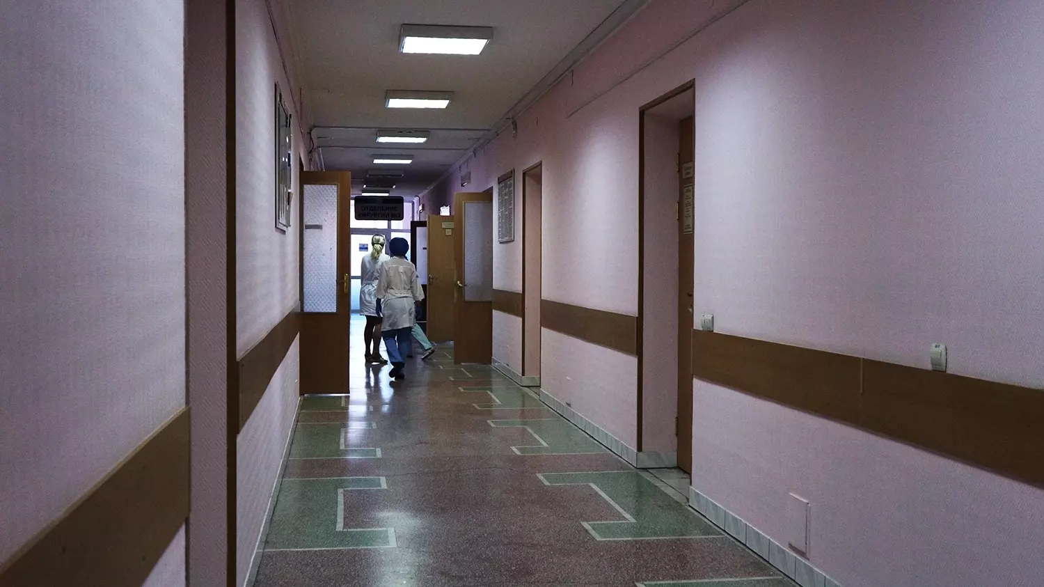 12-летняя девочка, избитая в школе, выписана из больницы в Башкирии