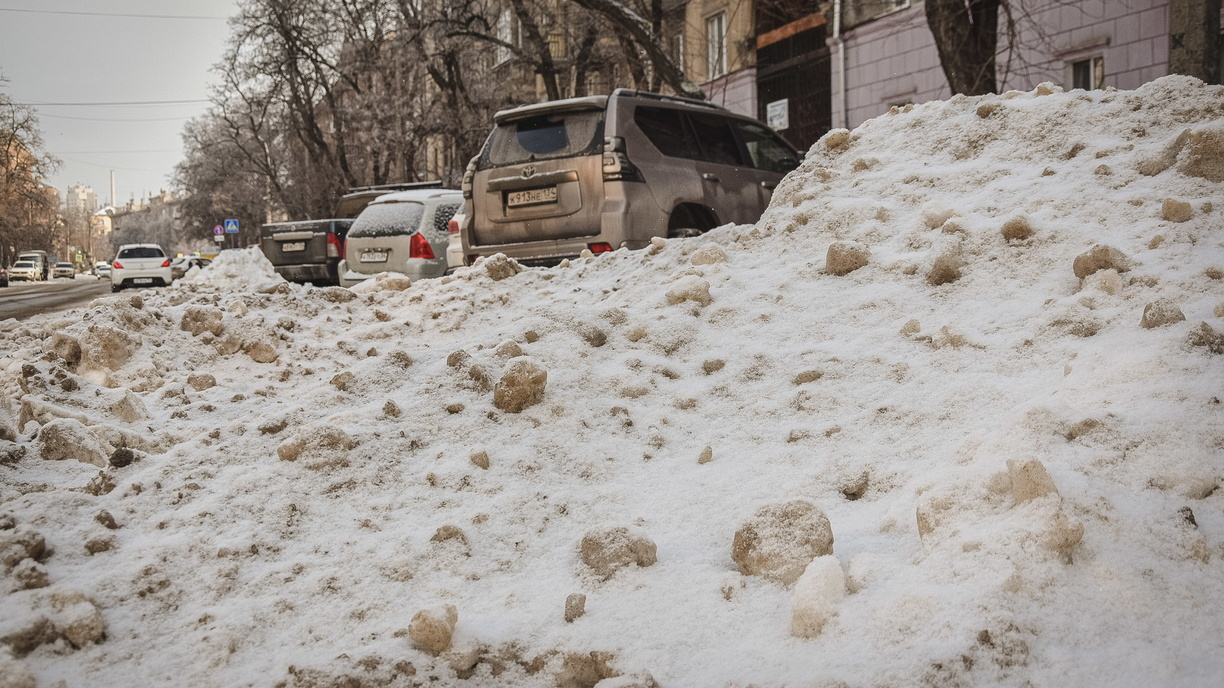 Министерство ЖКХ Башкирии назвало три способа пожаловаться на уборку снега во дворах